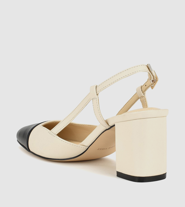 UNDA Block Heel Slingback Pumps