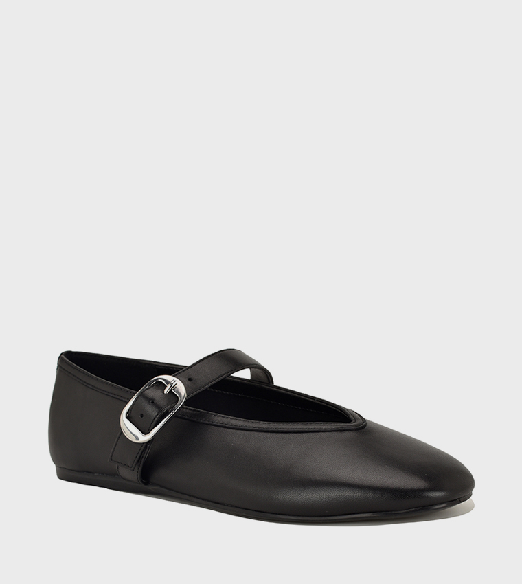 VANCEE Solid Round Toe Mary Jane Shoes