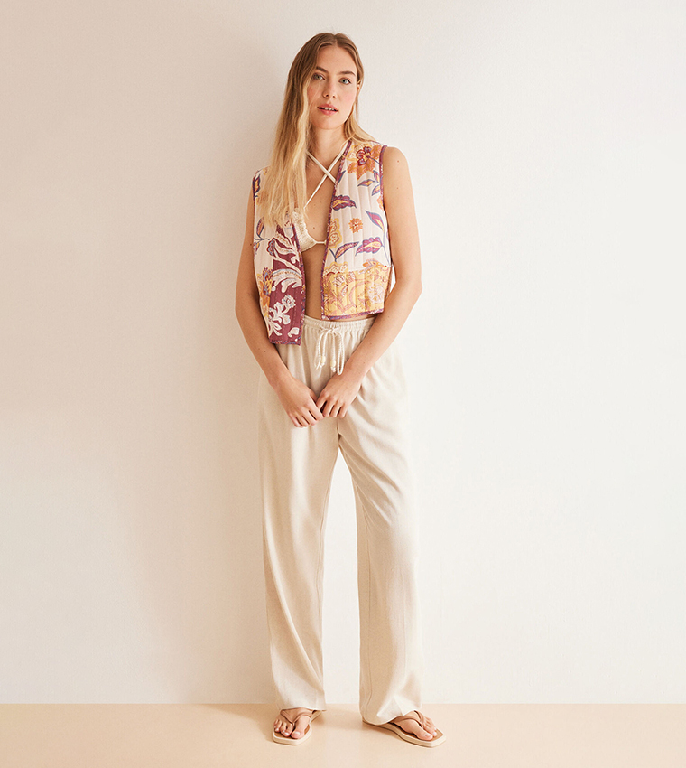 بنطال برباط على الخصر سادة