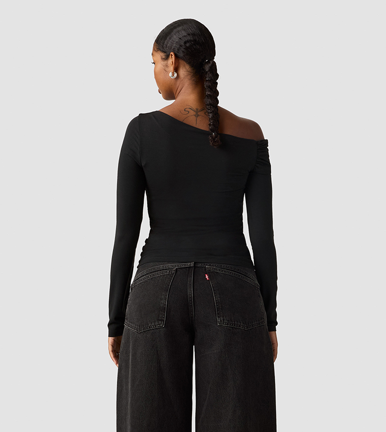 توب بقبة غير متماثلة وكم طويل 