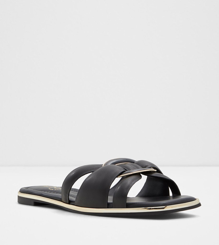YESENIA Accessory Detail Flat Sandals