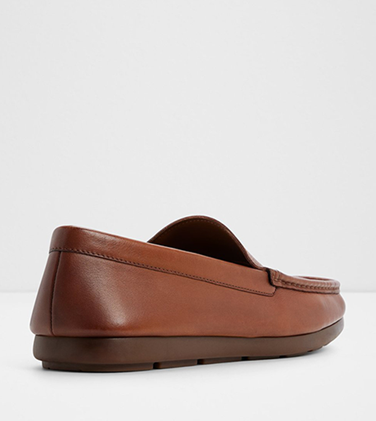 ZIGOSH Solid Moccasins