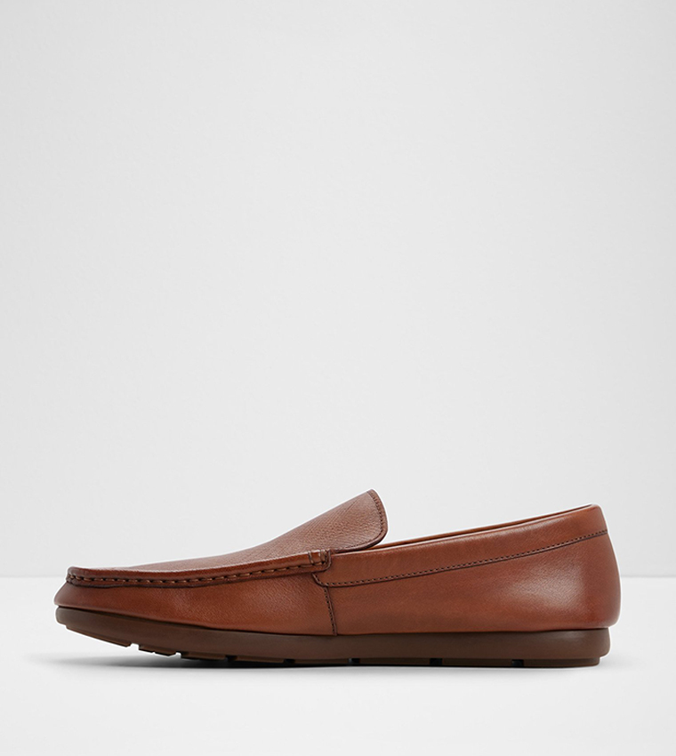ZIGOSH Solid Moccasins