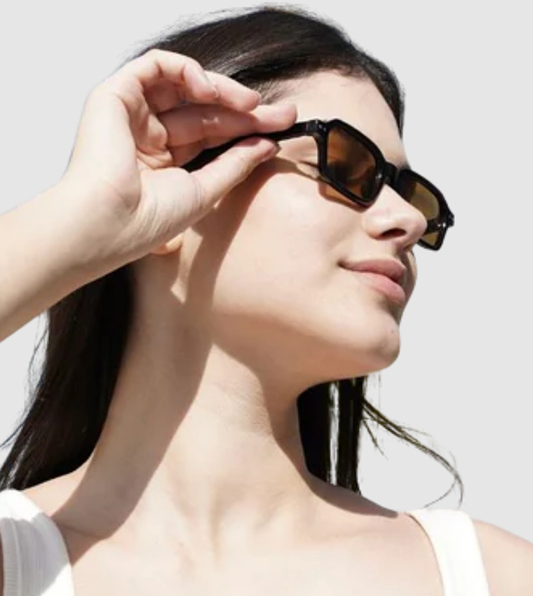 Noir Rectangle Sunglasses