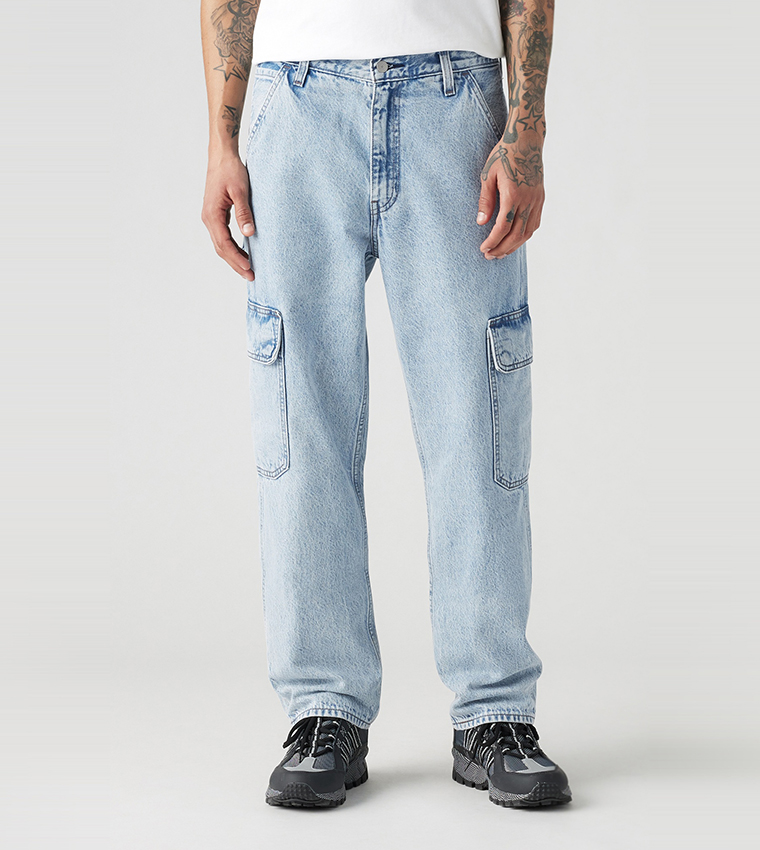 568™ Straight Fit Cargo Jeans