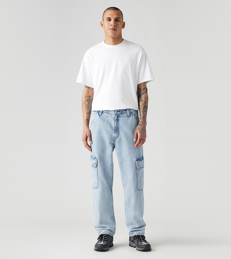 568™ Straight Fit Cargo Jeans