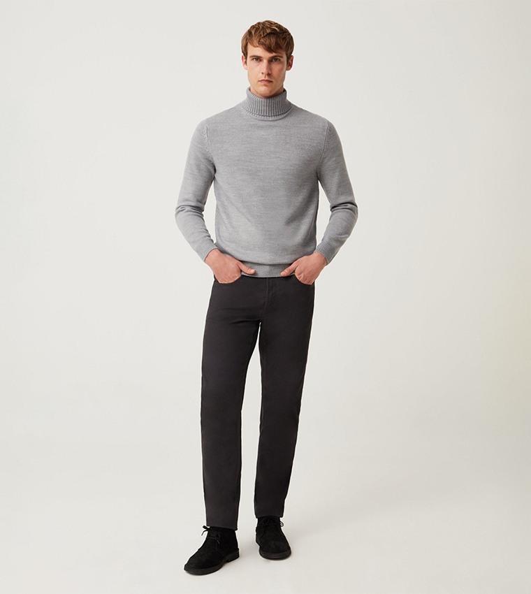 Solid Button Closure Trousers