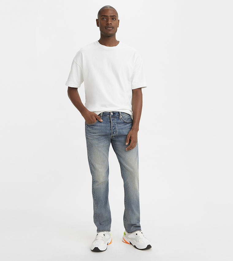 501® Original Straight Fit Jeans