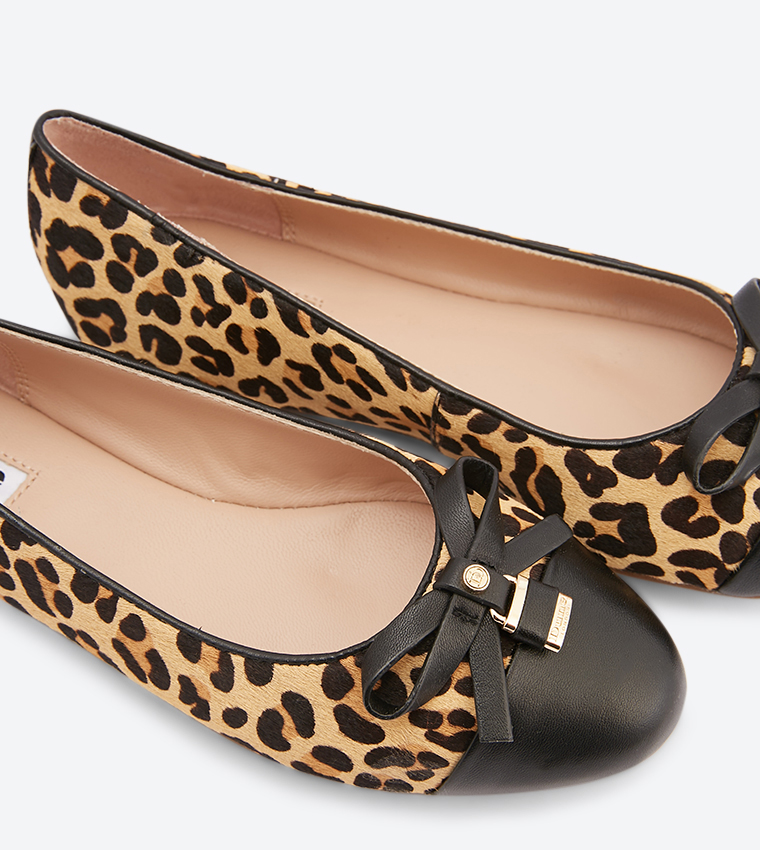 Printed belly shoes deals