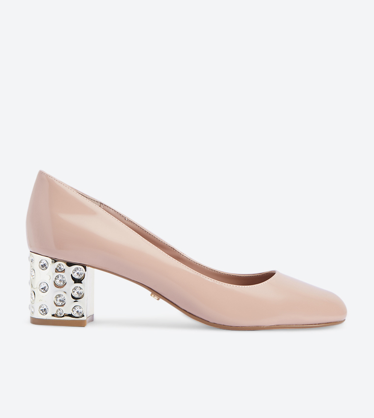Naturalizer blakely dress sandals sales