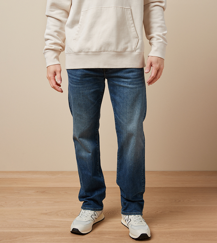Flex Relaxed Straight Fit Jeans