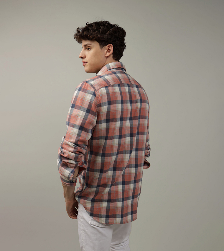 Slim Fit Plaid Button-Up Shirt