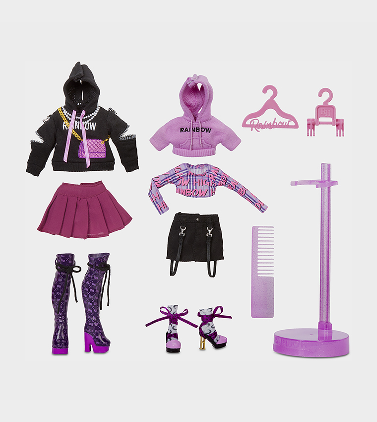 Orchid Series 3 Fashion Doll