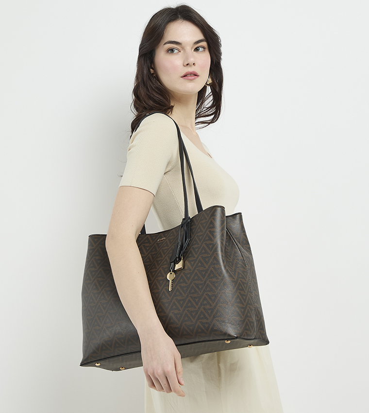 MAELA Logo Patterned Tote Bag