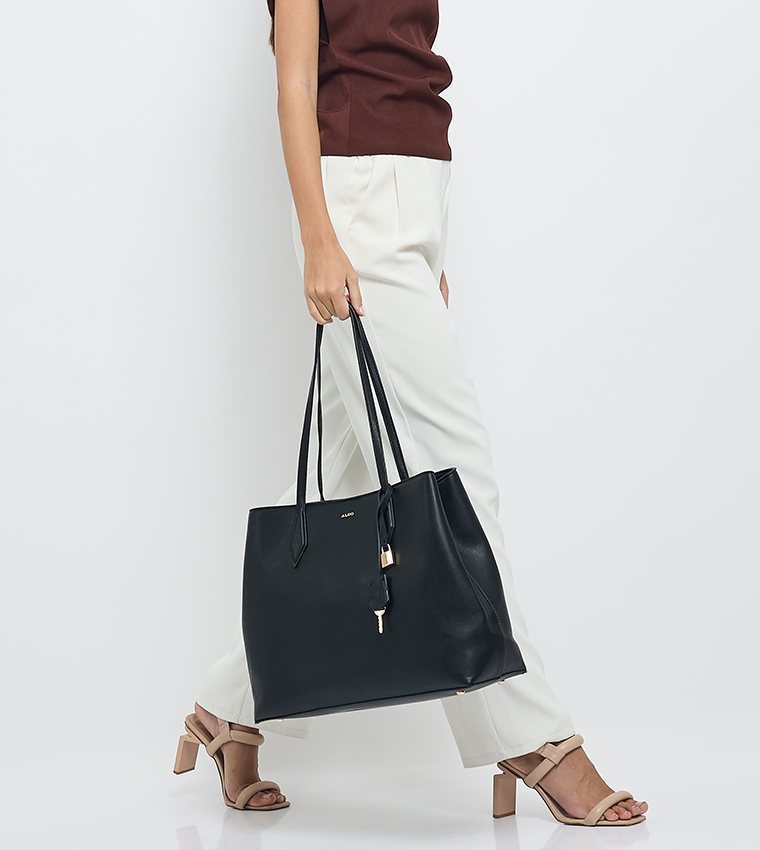 MAELA Textured Tote Bag