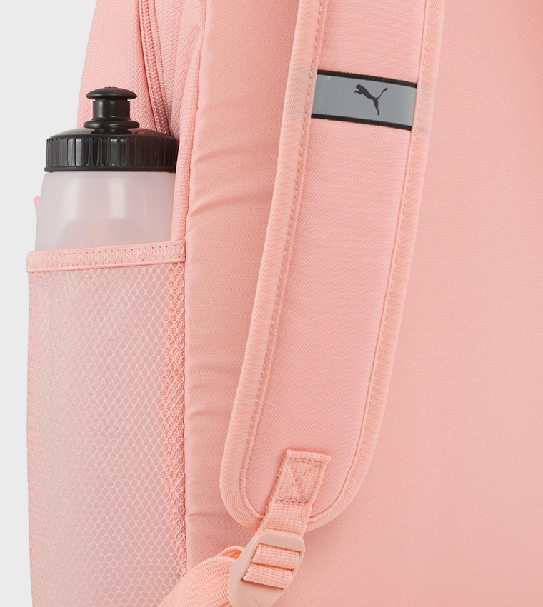 حقيبة ظهر بطبعة شعار وجيب أمامي