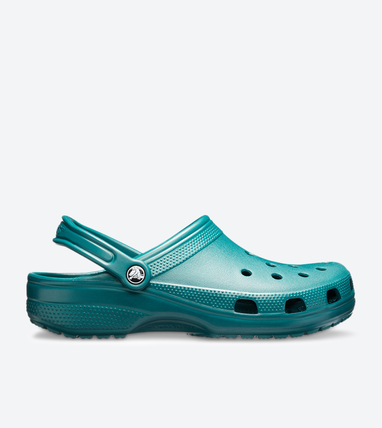 Buy Crocs Classic Clogs Green 10001 375 In Green | 6thStreet UAE