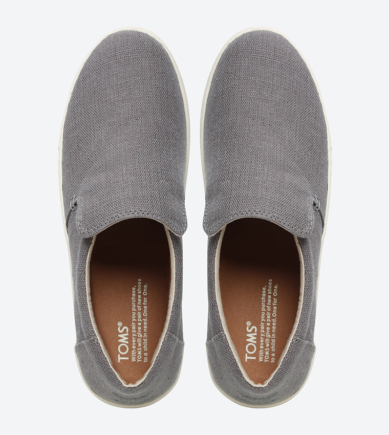 Toms lomas slip on sale on