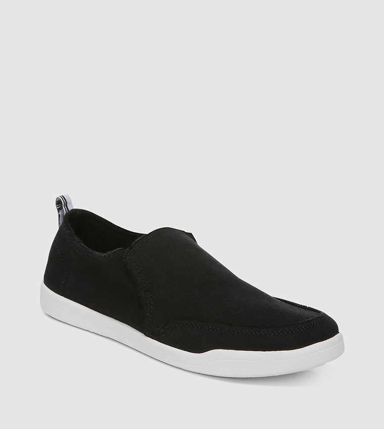 MALIBUU Solid Slip-On Shoes