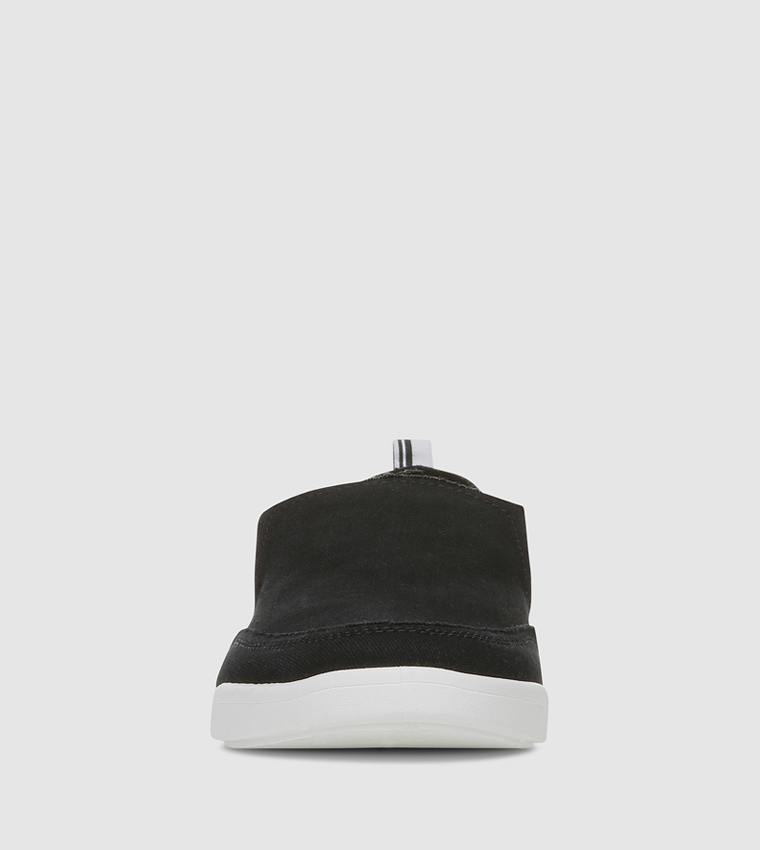 MALIBUU Solid Slip-On Shoes