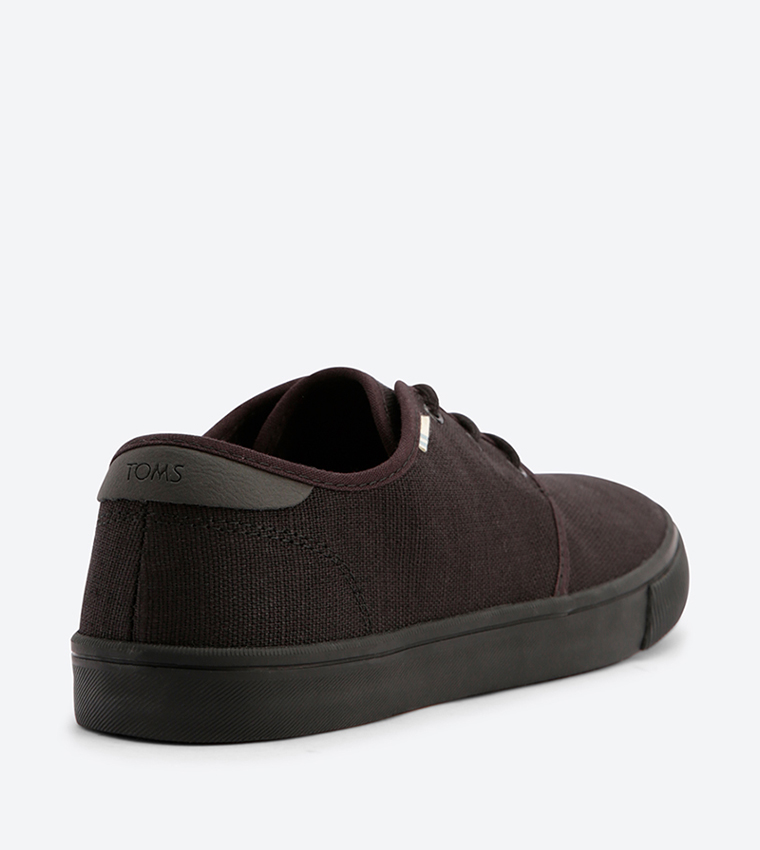 Carlo Lace-Up Sneakers