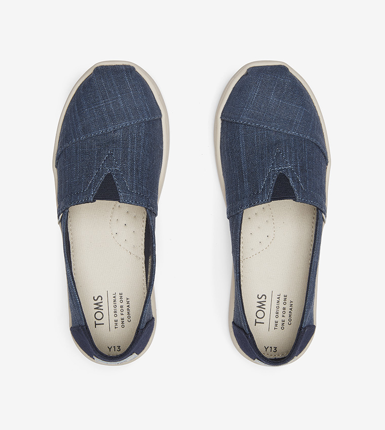 majolica blue toms