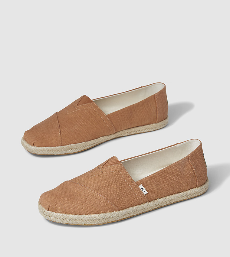 womens toms slip on