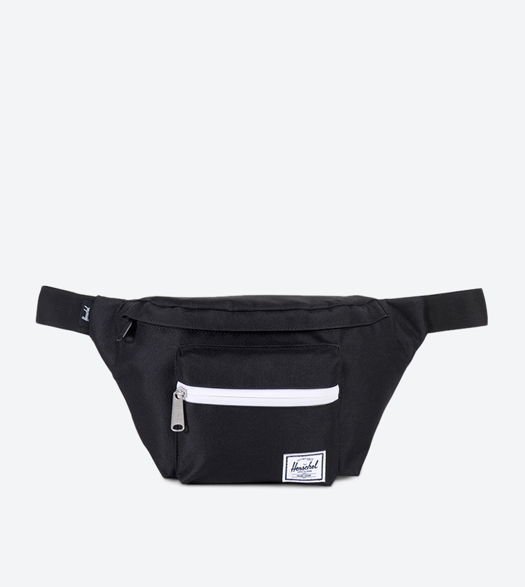 Seventeen Hip Pack
