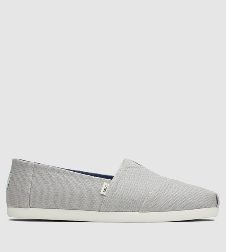 Paia Eleganti Classiche Delle Scarpe Maschii in Coccodrillo Immagine Paia Eleganti Classiche Delle Scarpe Maschii in Coccodrillo Immagine