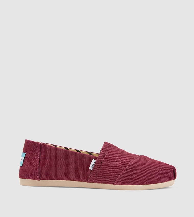 Slip On Casual Sneakers