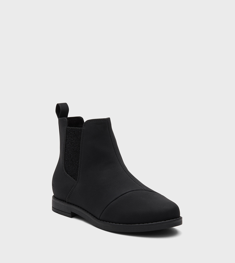 CHARLIE Solid Chelsea Boots