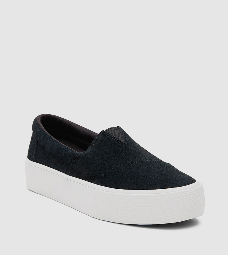 Toms casual hot sale shoes