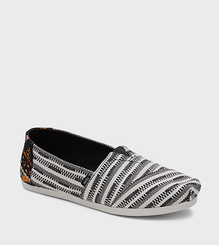 Toms on sale zebra shoes