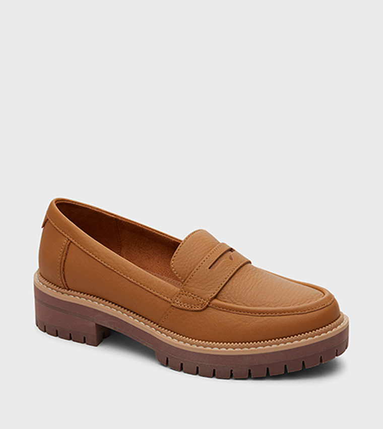 Tan hot sale platform loafers