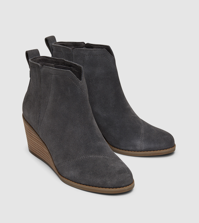 CLARE Round Toe Ankle Boots