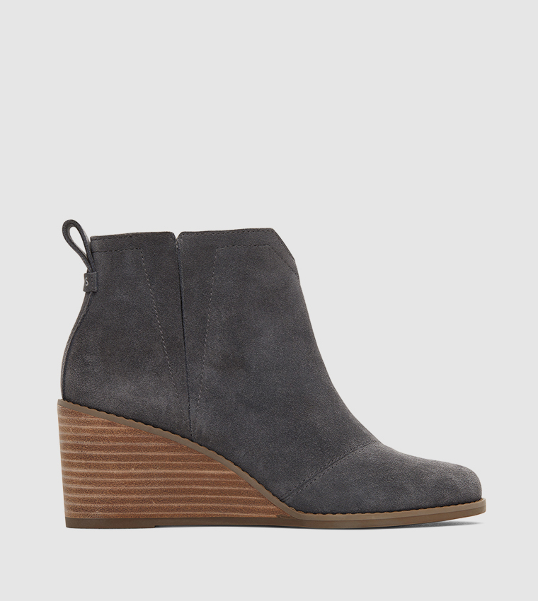 CLARE Round Toe Ankle Boots