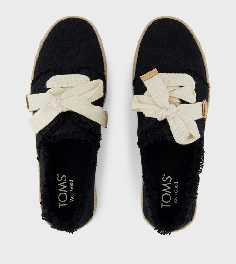 Lace-Up Round Toe Espadrilles