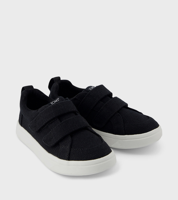 CRUZ Velcro Closure Sneakers