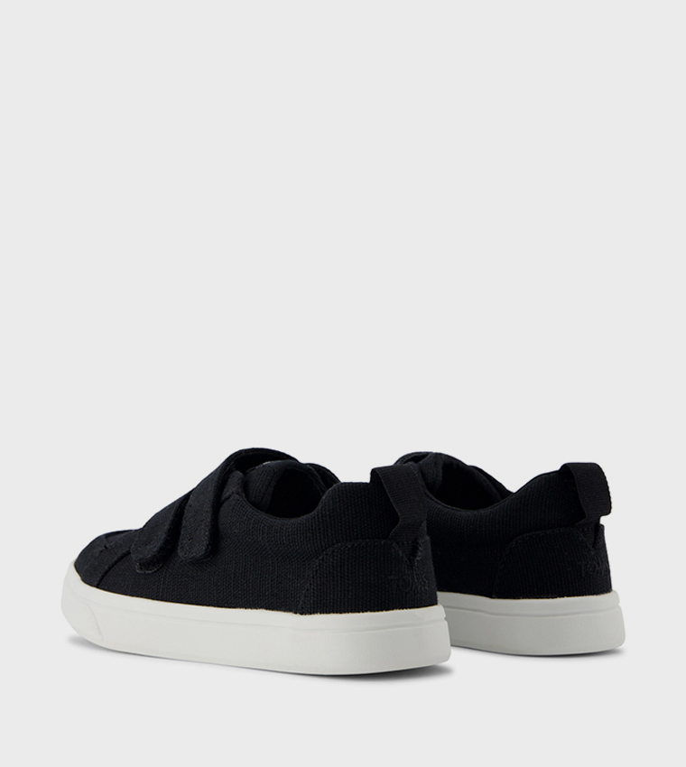CRUZ Velcro Closure Sneakers