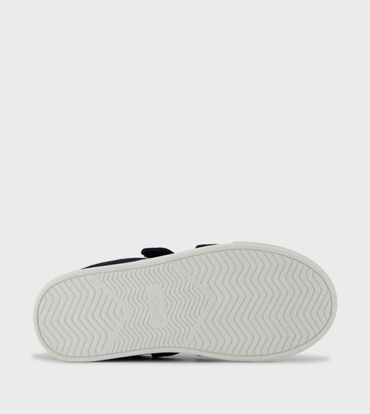 CRUZ Velcro Closure Sneakers