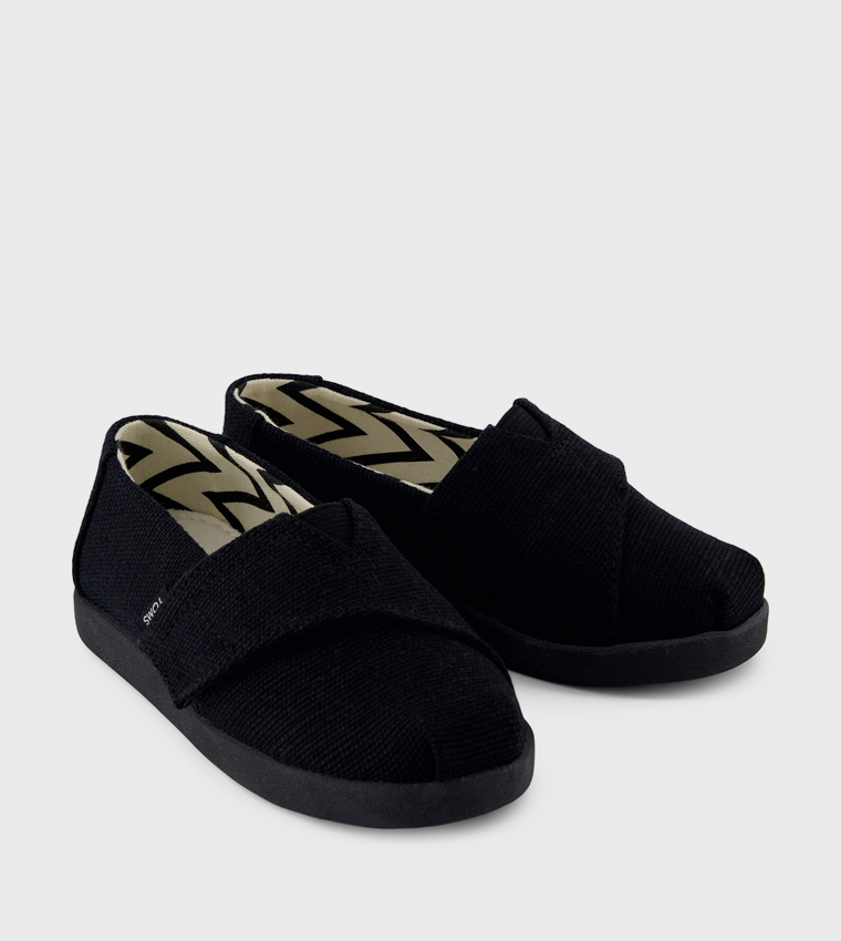 Heritage Canvas Velcro Closure Shoes