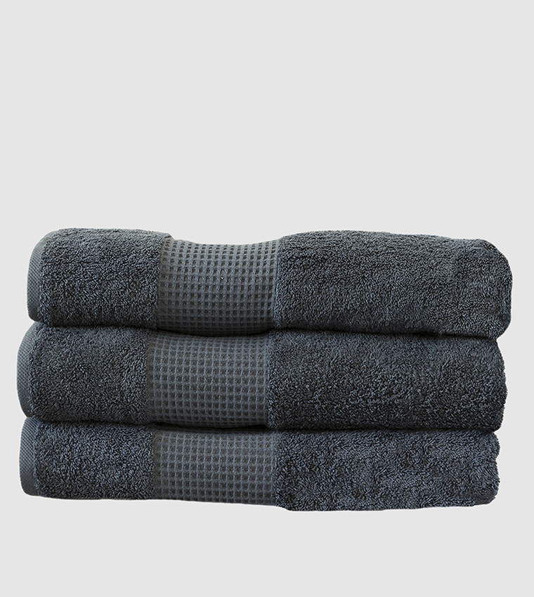 Buy Bea E Martina Set Of 3 Bath Towel 50 X 100 Cm In Grey 6thStreet UAE