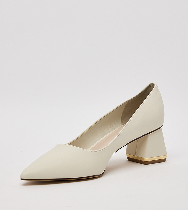 Trapeze Metal Trim Heel Pumps