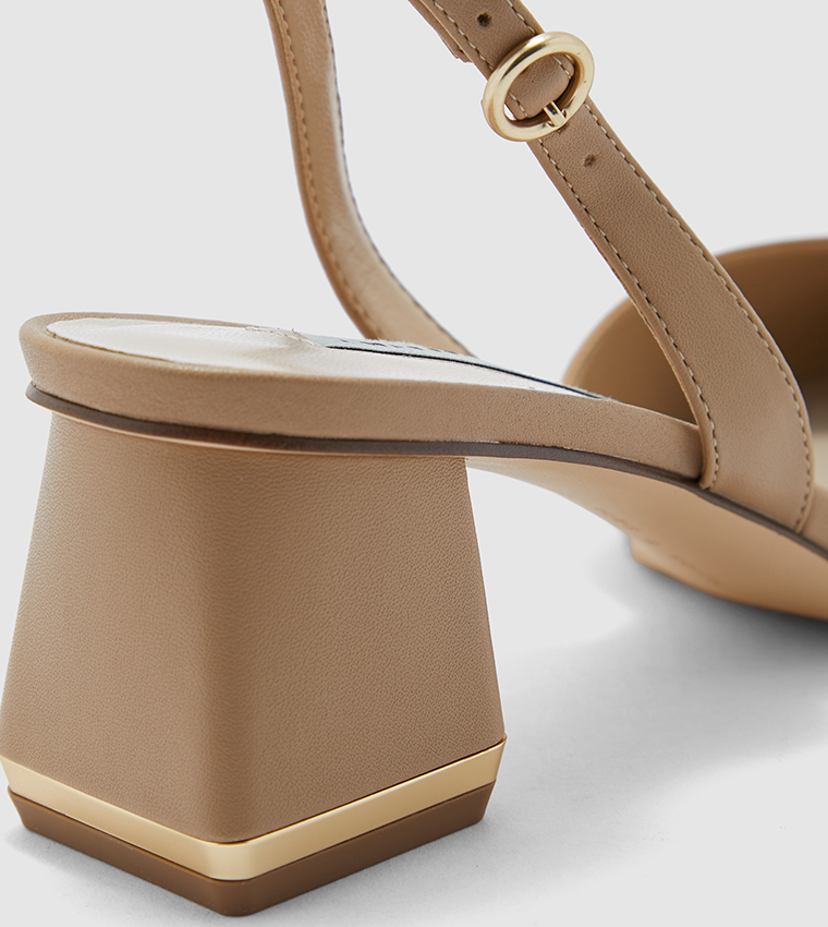 Trapeze Heel Slingback Pumps-Brown