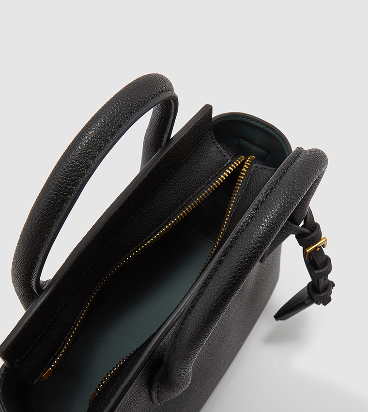 ★CHARLES&KEITH★Double Handle Trapeze Tote Bag/送料込 Charles & Keith Double Handle Trapeze Tote Bag | David Jones
