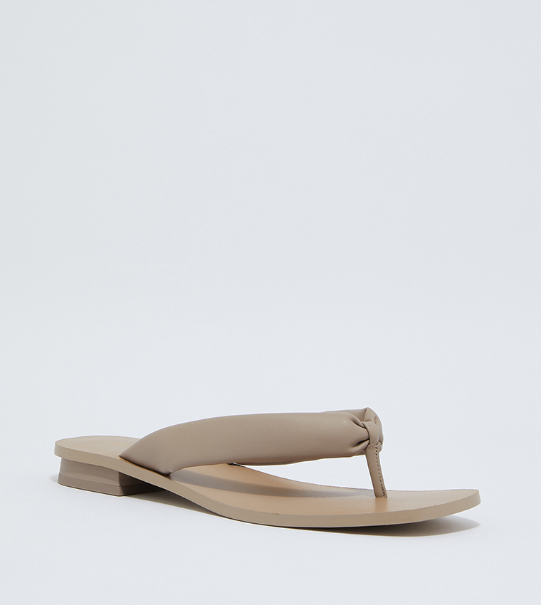 Puffy best sale strap sandals