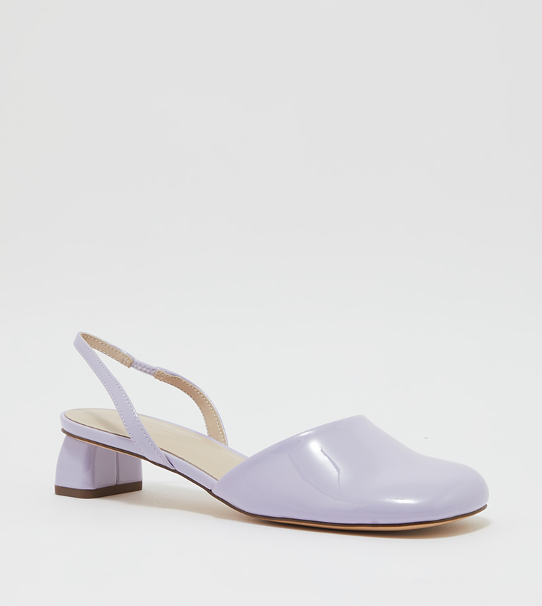 Round toe slingback pumps online