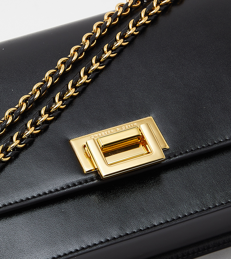 Chain Handle Shoulder Bag