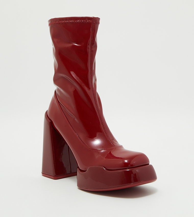 Patent store platform boots