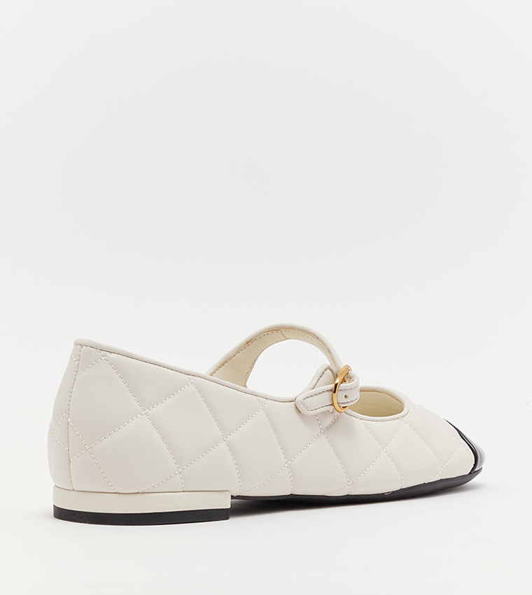 Toe-Cap Quilted Mary Jane Shoes